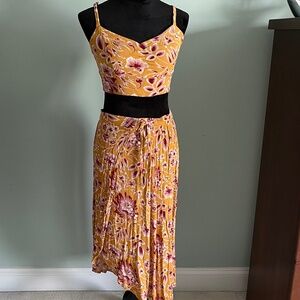 Aeropostale 2-Piece Yellow Floral Crop Tank & Skirt Set M